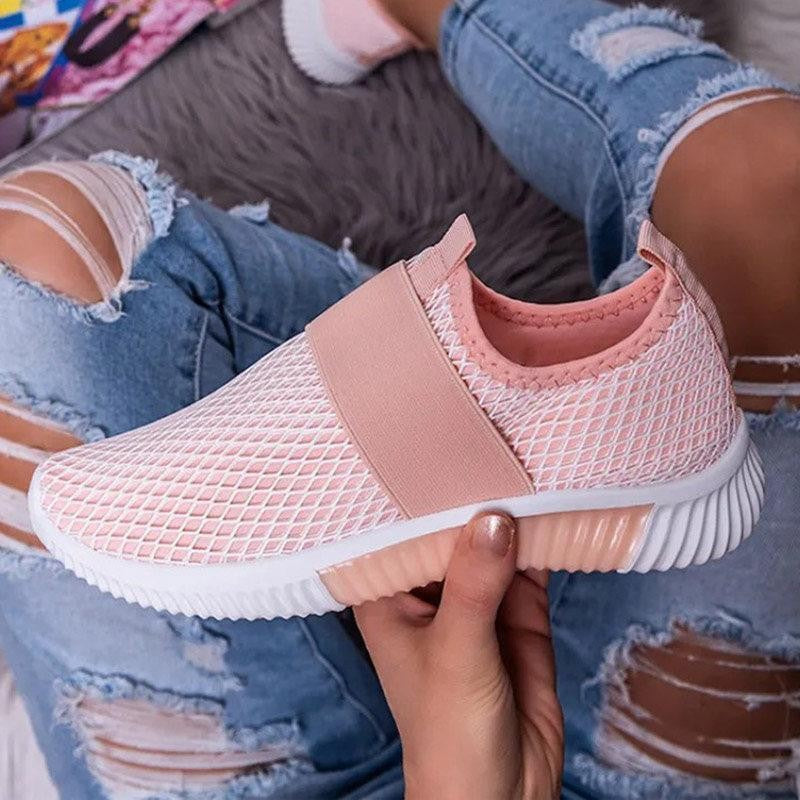 Lightweight Flying Mesh Round Toe Casual Shoes